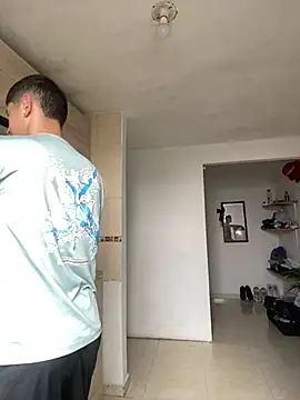 Dannytwinksxxx online show from March 29, 1:44 pm