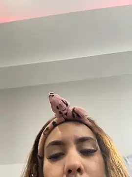 Alahiaa  online show from November 22, 12:42 am