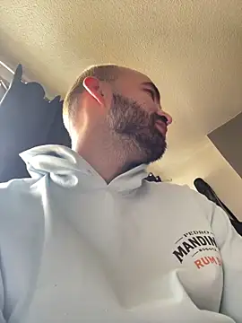 darkdesire 01 online show from January 27, 1:30 pm