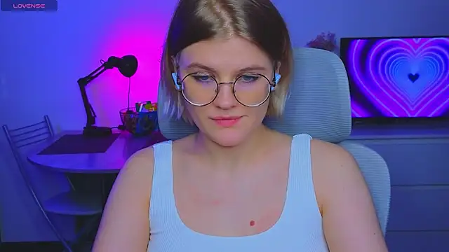  JessieVibes online show from February 23, 8:55 pm