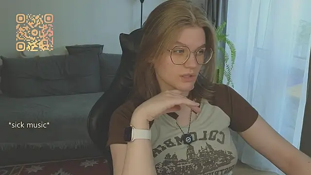 Snapshot of _JessieVibes chatting on July 18, 1:48 pm JessieVibes online show from July 18, 1:48 pm