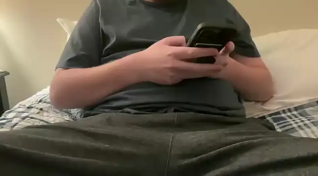 Snapshot of bmore235 chatting on January 16, 4:07 am bmore235 online show from January 16, 4:07 am