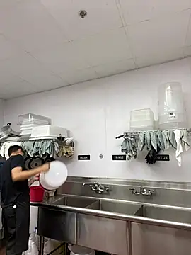 PerroDemonioHot online show from March 3, 8:11 pm