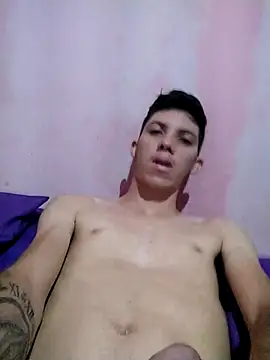 welitonzz28 online show from April 27, 11:52 am