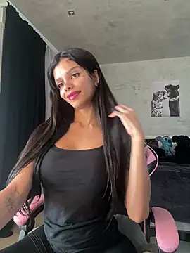Snapshot of Rosariolovex chatting on February 18, 10:38 am Rosariolovex online show from February 18, 10:38 am