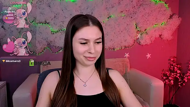 flora ri online show from April 8, 1:11 pm