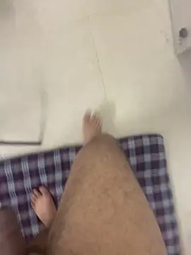 YourSuperTanya online show from December 17, 8:04 pm