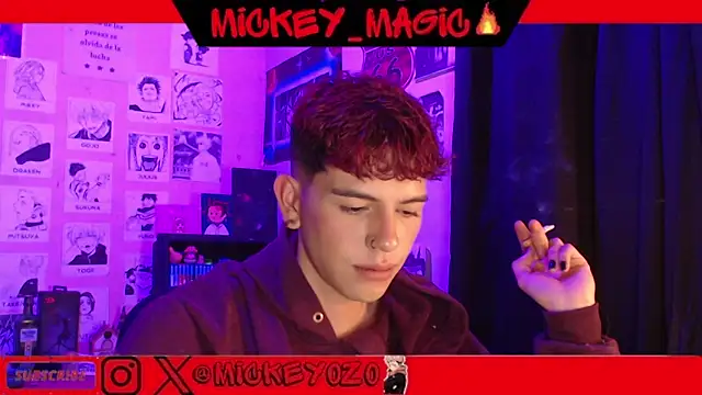 Snapshot of Mickey_Magic chatting on March 10, 8:12 pm Mickey Magic online show from March 10, 8:12 pm
