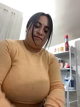 Miia Jazmin online show from February 8, 3:21 pm