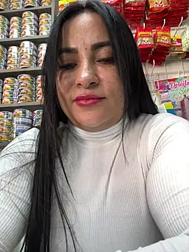 Snapshot of Miia_Jazmin chatting on January 31, 7:11 pm Miia Jazmin online show from January 31, 7:11 pm