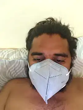 Snapshot of Raziv_komal143 chatting on February 26, 7:53 am Raziv komal143 online show from February 26, 7:53 am