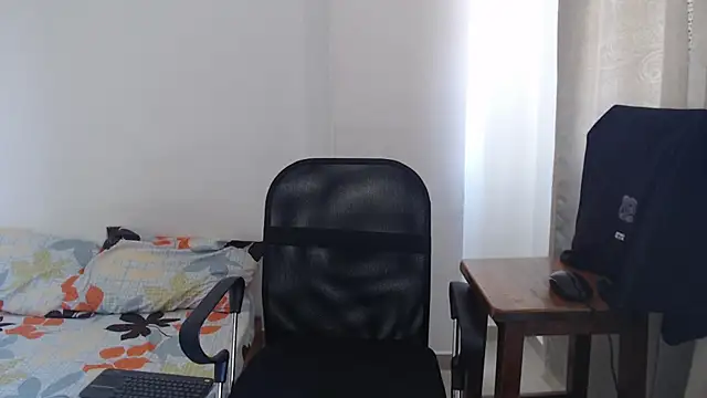 Aleex Miller online show from November 25, 4:51 pm