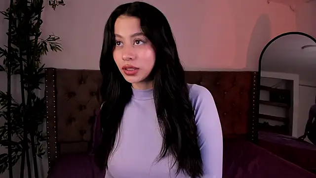 hannah brady online show from February 7, 11:34 pm