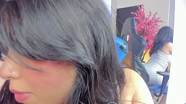 adarna13  online show from October 6, 7:22 pm