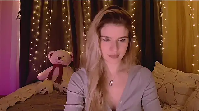 Melissa smith  online show from January 18, 8:23 pm