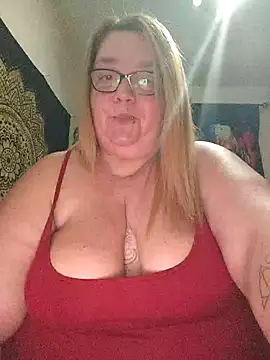 Snapshot of diosacurvy1984 chatting on November 19, 11:27 pm diosacurvy1984 online show from November 19, 11:27 pm