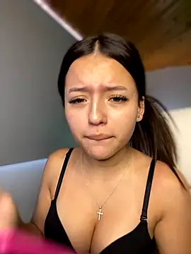 Sofia18 pinkk online show from November 26, 7:59 pm