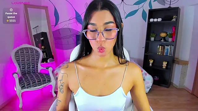 Dana Paula online show from March 4, 11:38 am