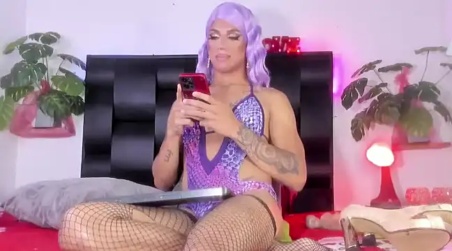 CarolayIndriago online show from February 16, 3:16 pm