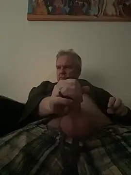 Paolo7619 online show from June 15, 4:15 am