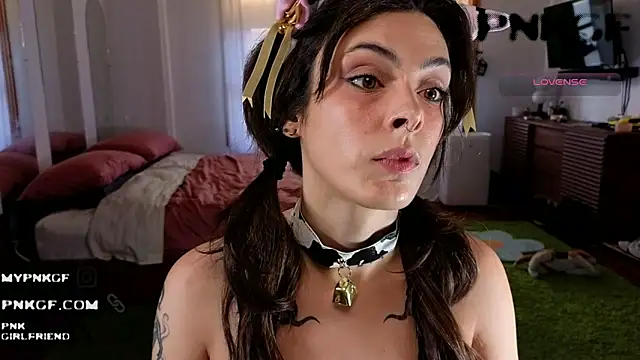 bunnierotten online show from October 7, 12:30 am