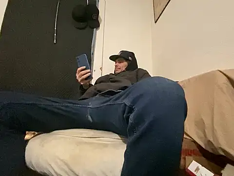 almighty d online show from February 3, 4:32 am