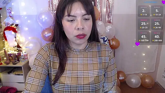 cute bunny95 online show from October 3, 12:46 pm