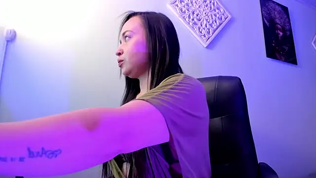 Rosie jhons online show from January 23, 3:48 am