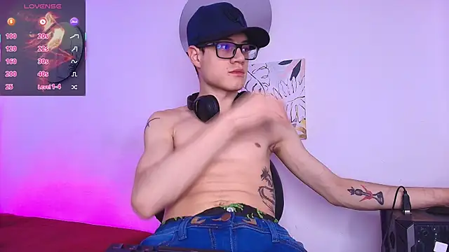 wolfandsky online show from February 23, 12:02 pm