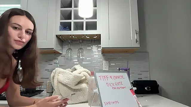 graciesmith27 online show from June 19, 6:34 pm