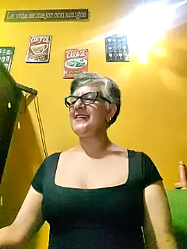 ilonna2025 online show from March 5, 4:56 am