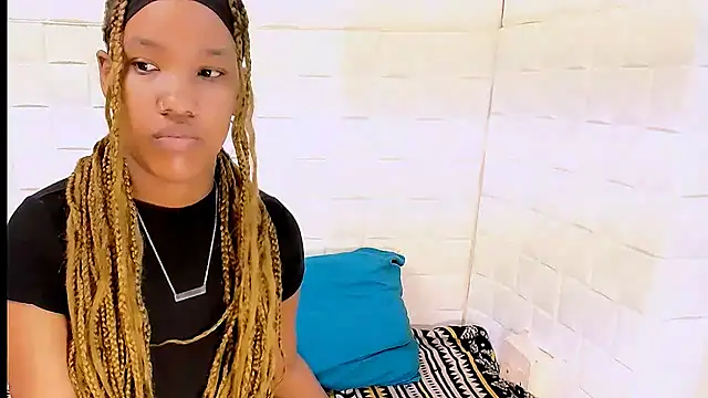 EroticSexyPrada online show from March 15, 5:08 am