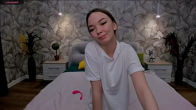 SusannJohnson online show from February 23, 2:57 pm