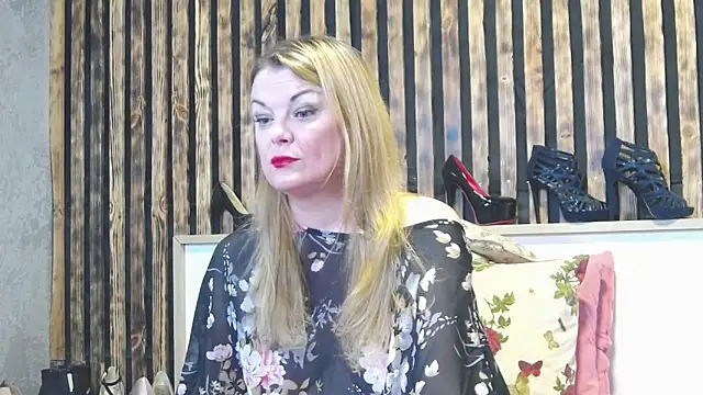 Kisi Lovi online show from June 3, 3:42 am