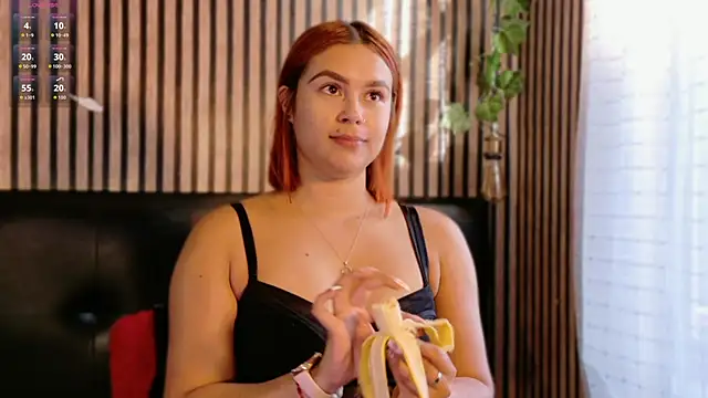 Sophie new25 online show from October 23, 12:15 pm