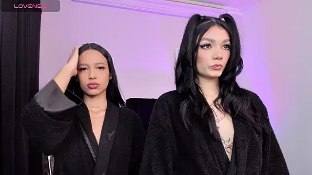 Snapshot of Paulina_Lopezz chatting on September 15, 3:56 pm Paulina Lopezz online show from September 15, 3:56 pm