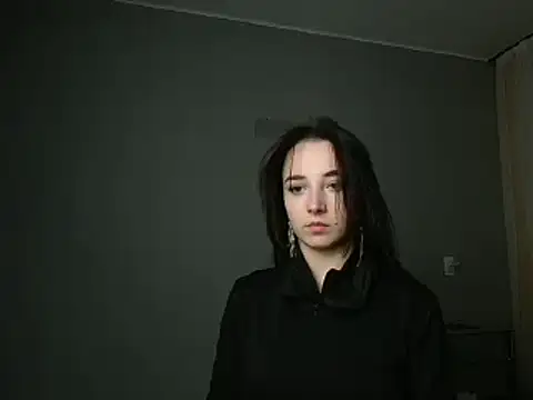 Eva Gloryy online show from February 25, 5:15 pm