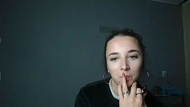 Eva Gloryy online show from September 18, 3:14 pm