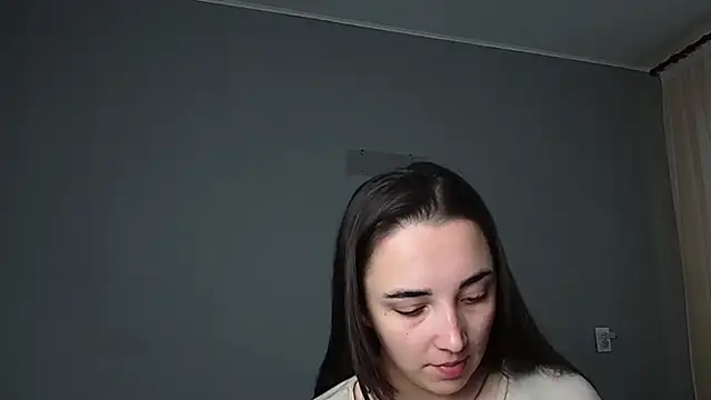 Snapshot of Eva_Gloryy chatting on May 21, 1:40 pm Eva Gloryy online show from May 21, 1:40 pm