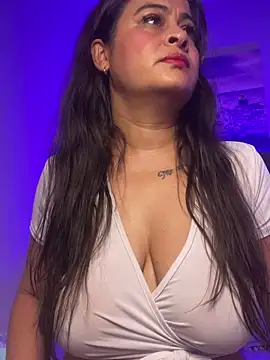 Lili  taylor online show from March 2, 5:44 am