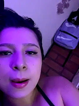  Amber Brown online show from October 12, 5:23 pm