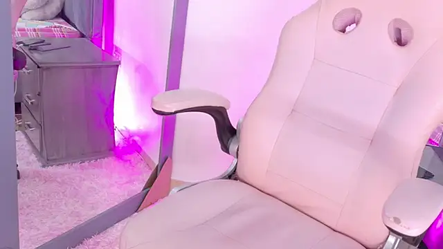 adry moris online show from March 18, 4:26 am