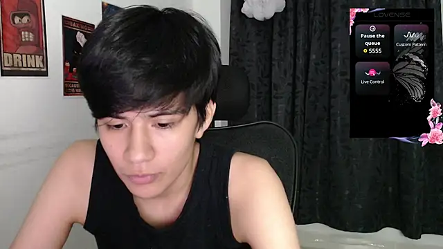 Snapshot of Dha_lia0 chatting on October 6, 10:29 pm Dha lia0 online show from October 6, 10:29 pm