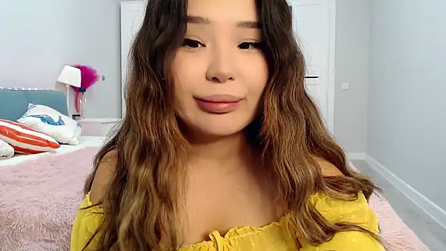 Snapshot of Minamin_20 chatting on September 13, 2:28 pm Minamin 20 online show from September 13, 2:28 pm