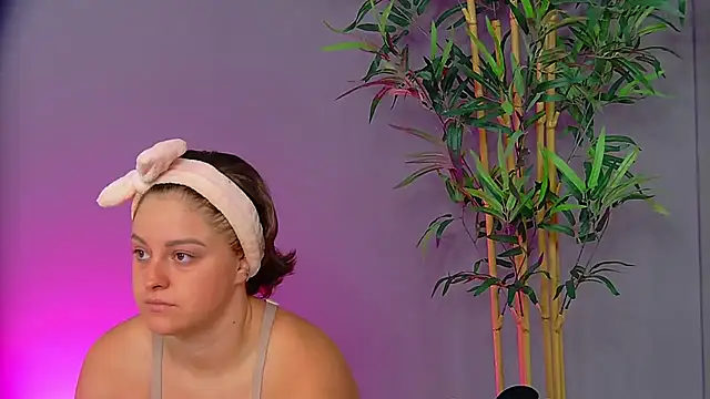 PatriciaSpice online show from March 26, 5:13 am