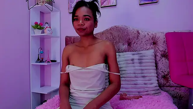 Gletty noa online show from October 28, 7:38 pm