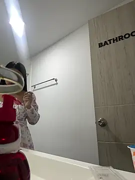 Snapshot of ValeriaOrtega chatting on February 14, 10:12 am ValeriaOrtega online show from February 14, 10:12 am