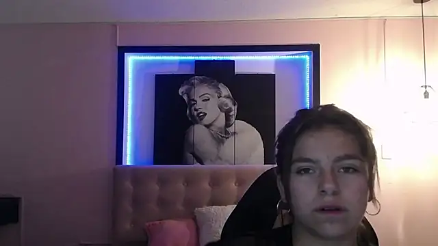 Kitten Cam online show from January 30, 12:27 pm