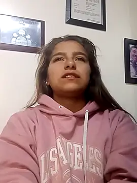 Kitten Cam online show from October 2, 3:35 am