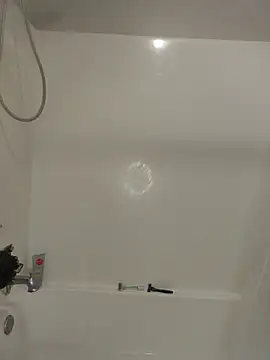 TattedMamaXOXO online show from December 18, 4:35 pm